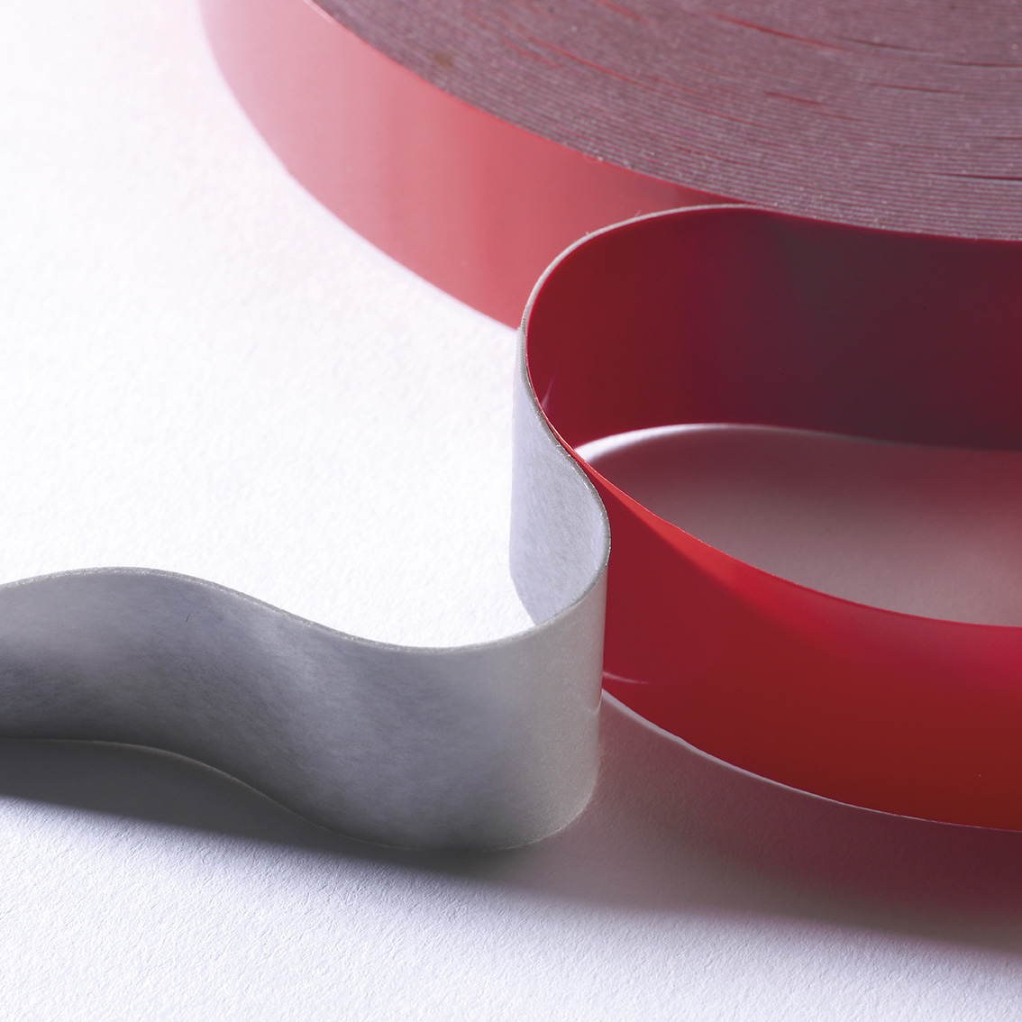 Fast, Clean, and Reliable Bonding Solutions